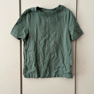 Bundle of two cotton old navy toddler t-shirts